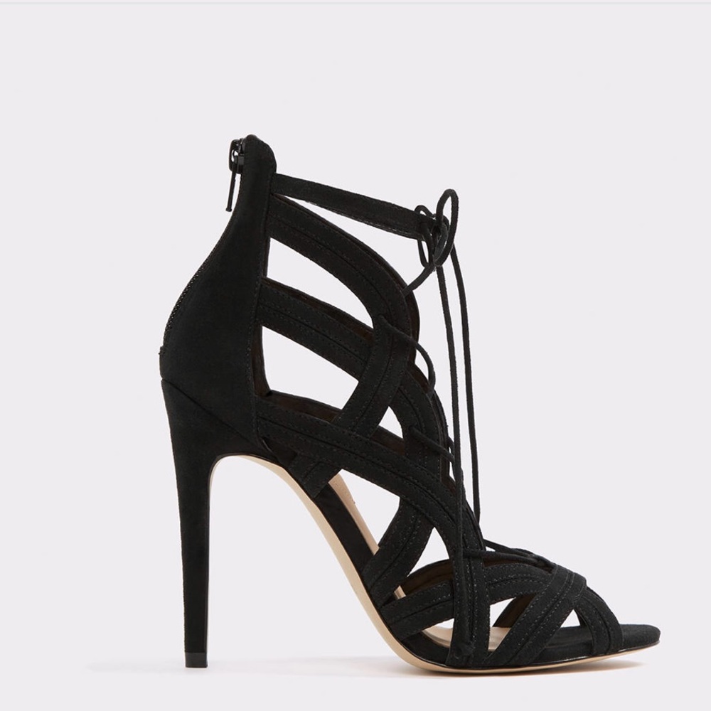 Aldos strapping sandal
